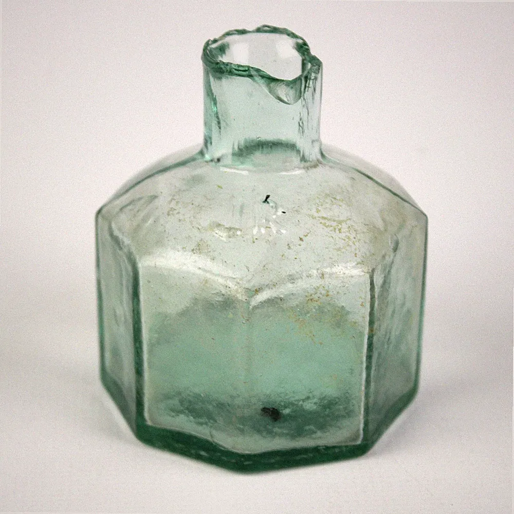 Antique Green Aqua JR Octagonal Straight Sided Ink Bottle, Burst Top Covill 559